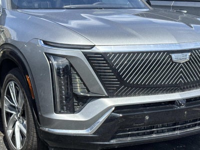 2026 Cadillac VISTIQ Luxury