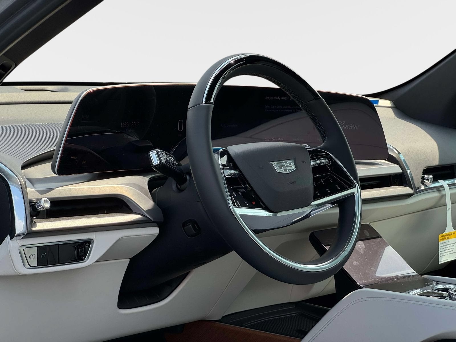 2027 Cadillac VISTIQ Sport