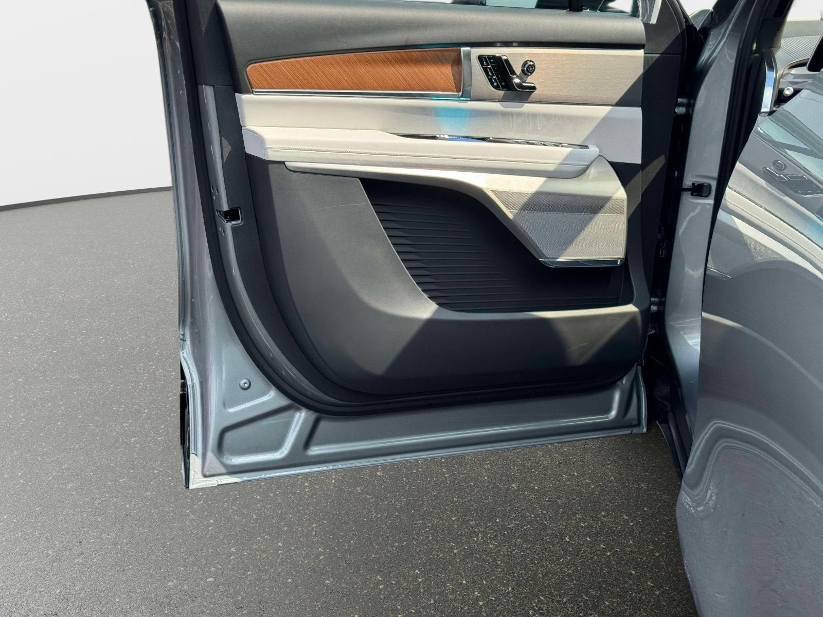 2027 Cadillac VISTIQ Sport