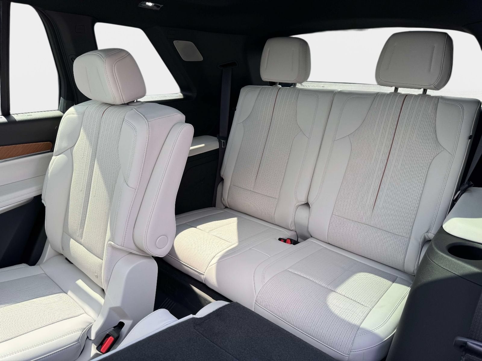 2027 Cadillac VISTIQ Sport