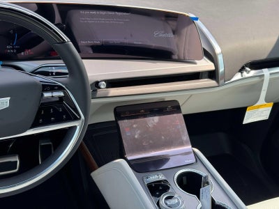 2027 Cadillac VISTIQ Sport
