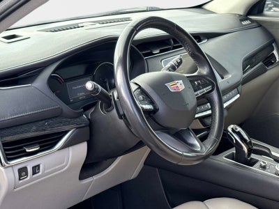 2020 Cadillac XT4 Premium Luxury