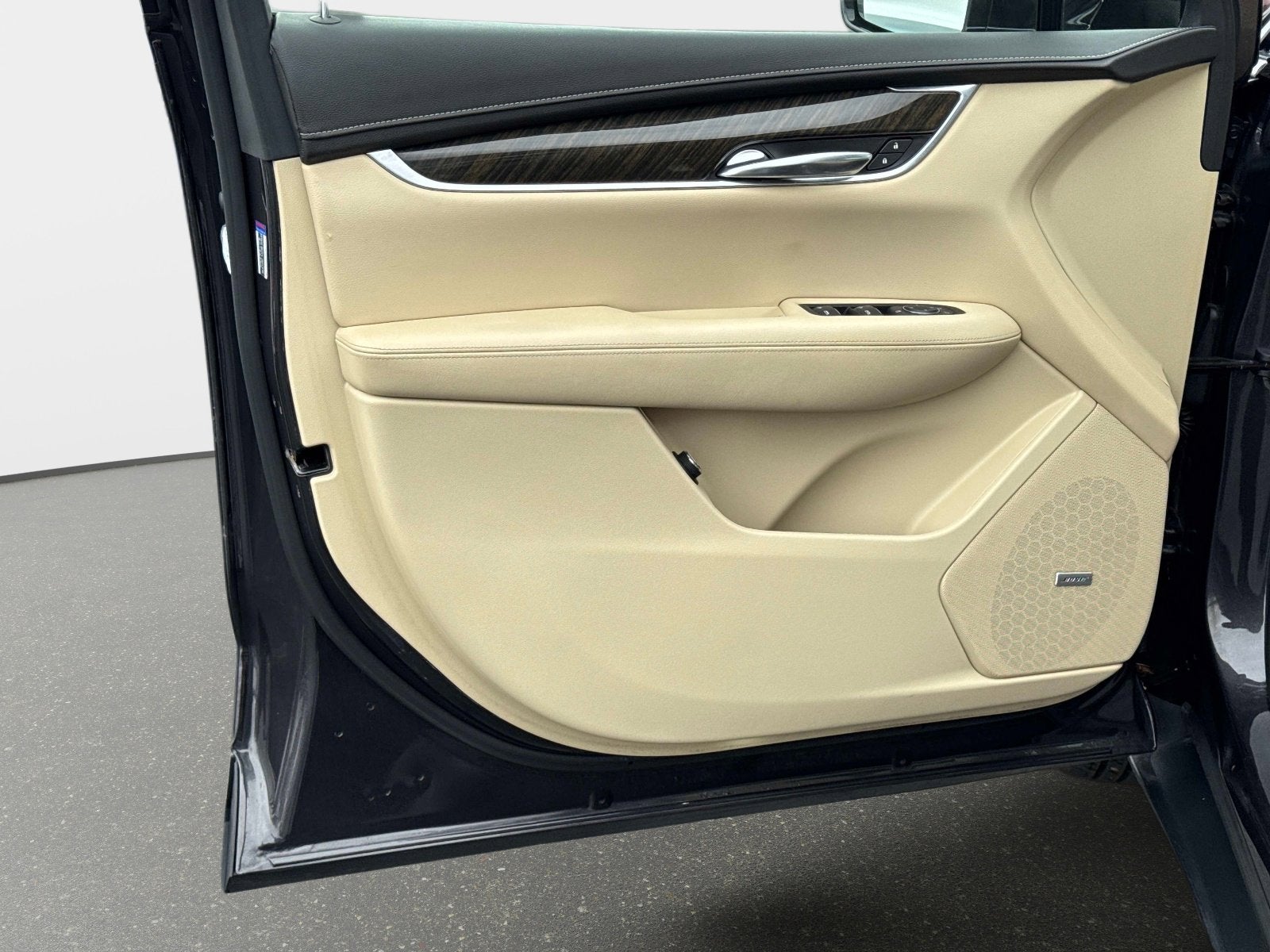 2017 Cadillac XT5 FWD