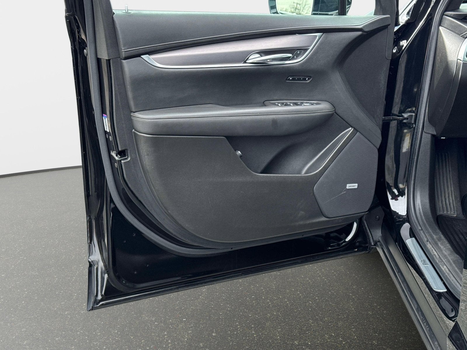 2024 Cadillac XT6 Luxury