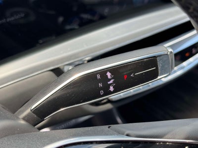 2023 Cadillac LYRIQ Luxury