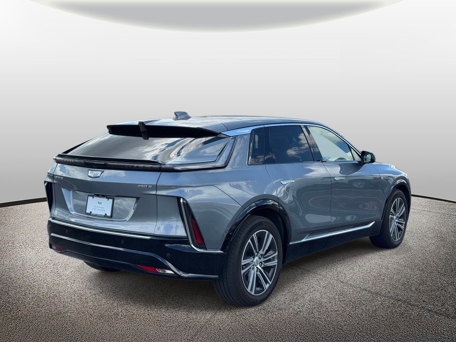 2023 Cadillac LYRIQ Luxury