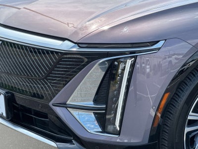 2024 Cadillac LYRIQ Luxury 1