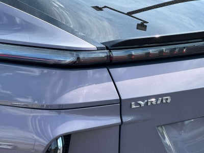 2024 Cadillac LYRIQ Luxury 1