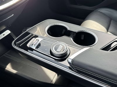 2024 Cadillac LYRIQ Luxury 1