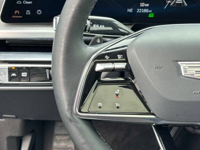 2024 Cadillac LYRIQ Luxury 1