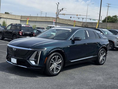 2024 Cadillac LYRIQ Luxury 2