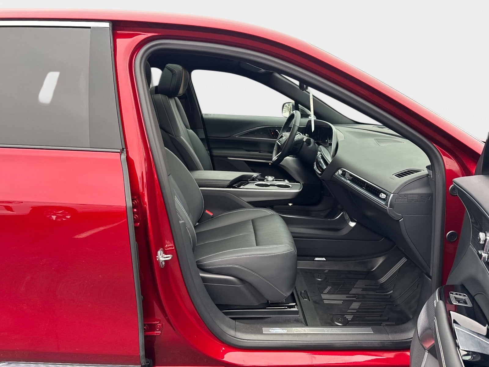 2024 Cadillac LYRIQ Luxury 3