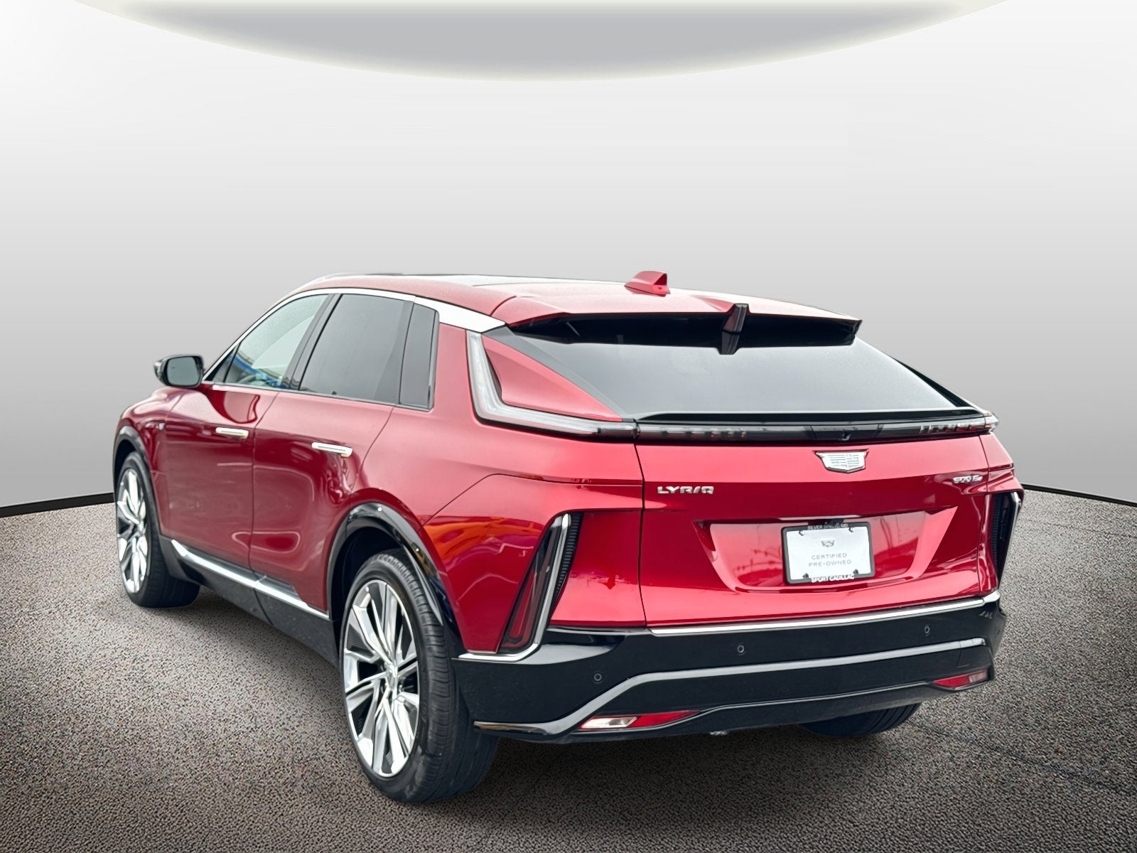 2024 Cadillac LYRIQ Luxury 3