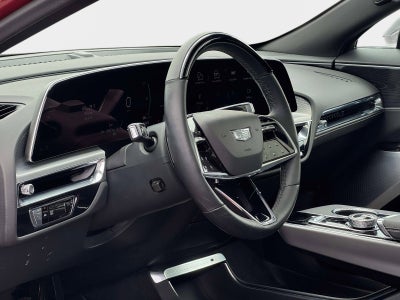 2024 Cadillac LYRIQ Luxury 3