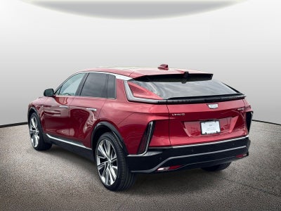 2024 Cadillac LYRIQ Luxury 3