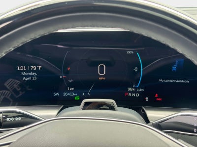 2025 Cadillac LYRIQ Luxury 3