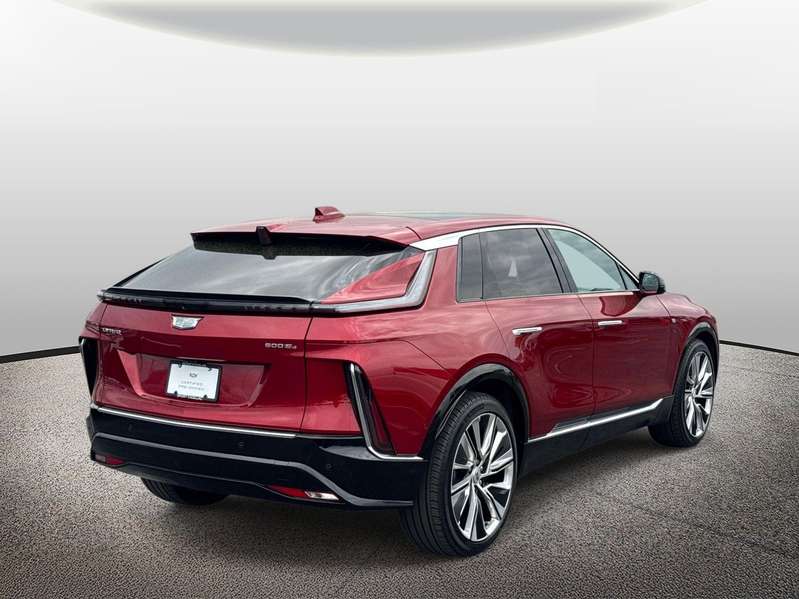 2025 Cadillac LYRIQ Luxury 3