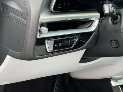 2024 Cadillac LYRIQ Sport 2
