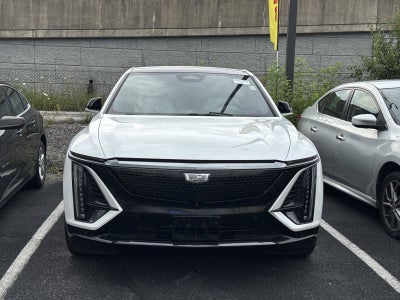 2024 Cadillac LYRIQ Sport 2