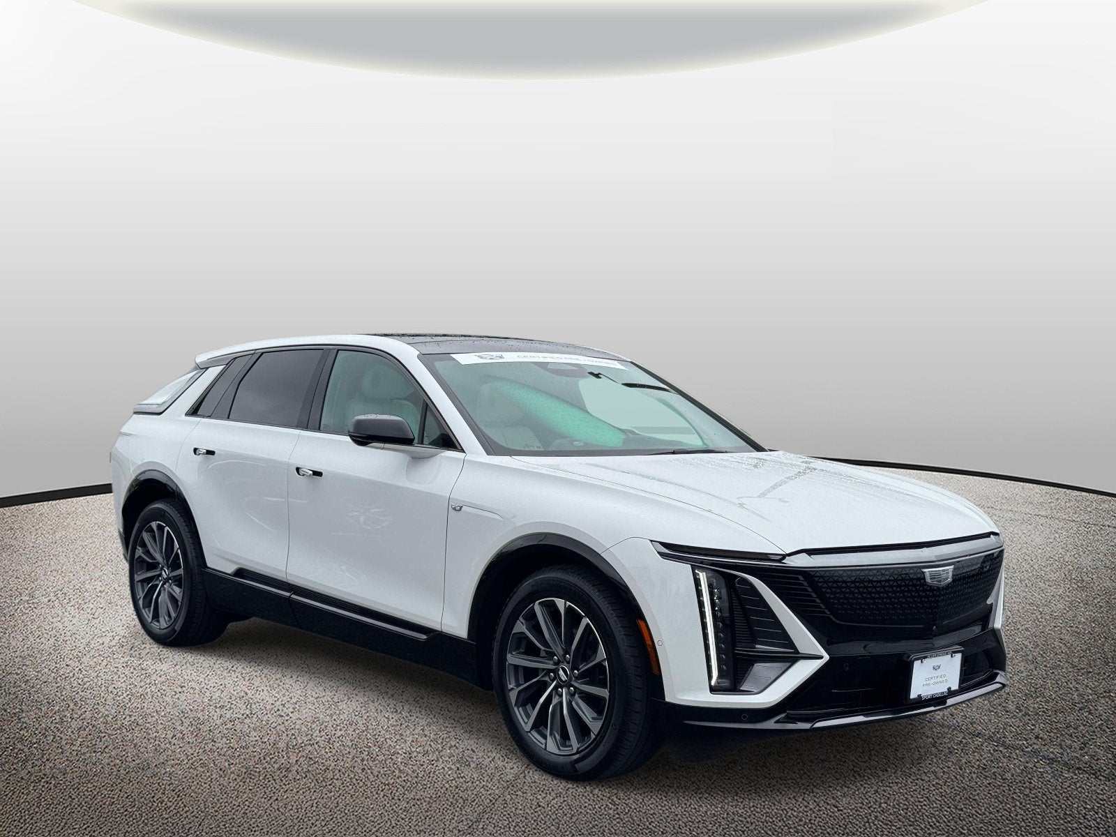 2024 Cadillac LYRIQ Sport 2