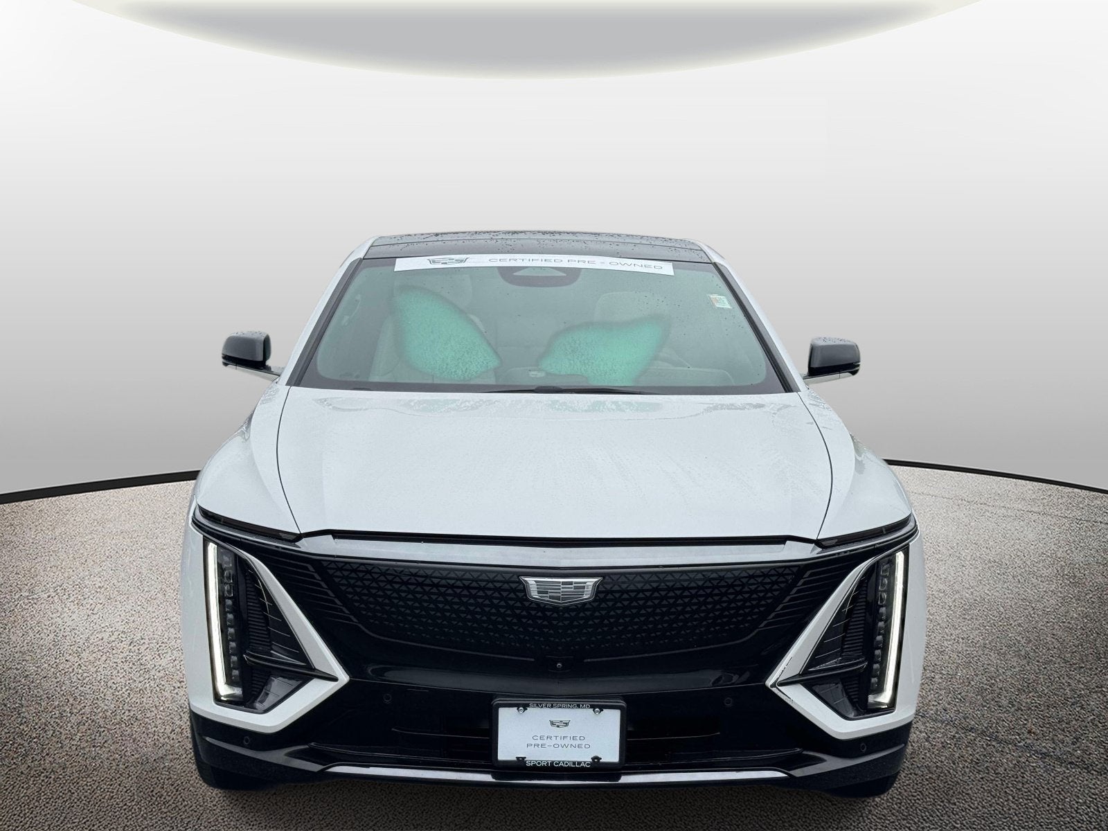 2024 Cadillac LYRIQ Sport 2