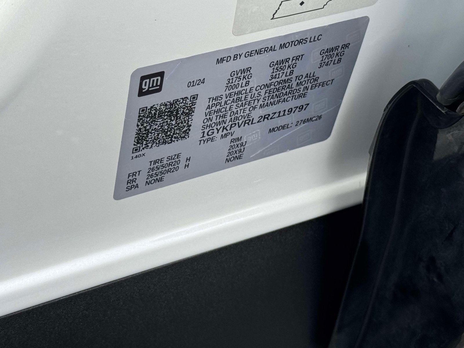 2024 Cadillac LYRIQ Sport 2