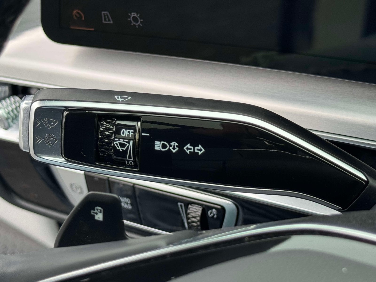 2024 Cadillac LYRIQ Sport 2