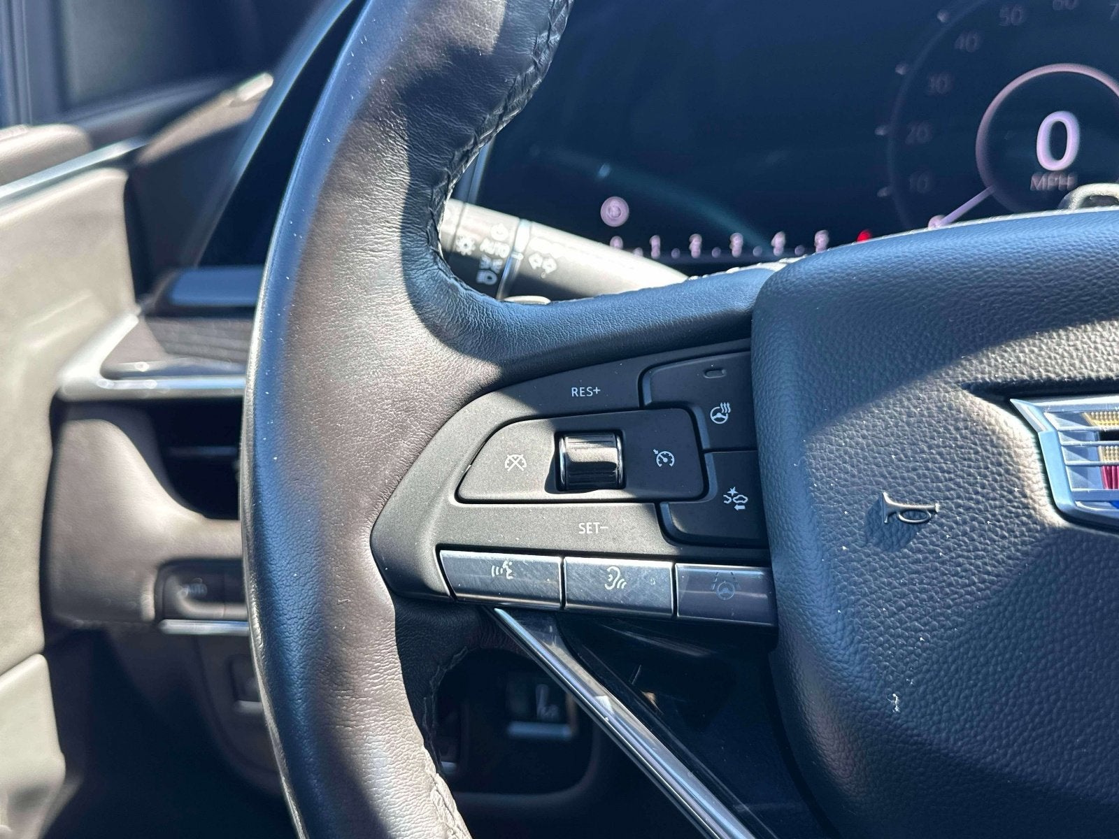 2023 Cadillac Escalade Sport