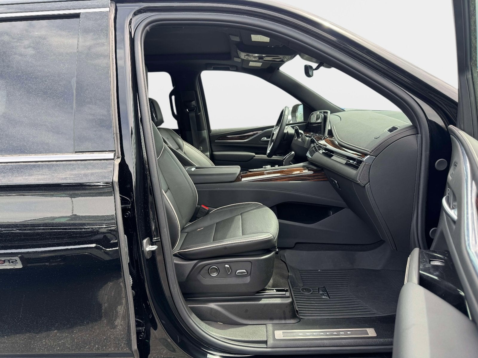 2024 Cadillac Escalade ESV Premium Luxury