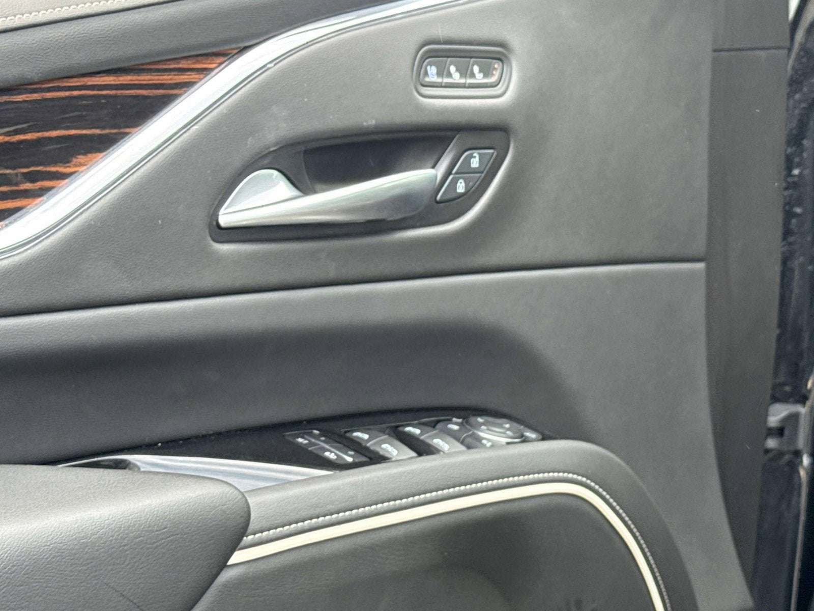 2024 Cadillac Escalade ESV Premium Luxury