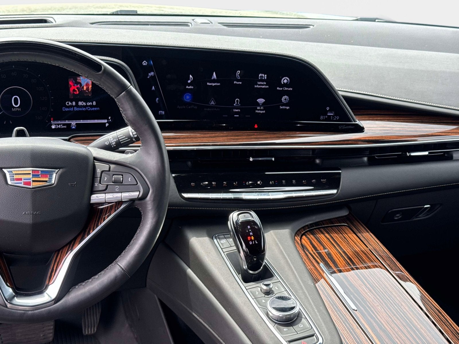 2024 Cadillac Escalade ESV Premium Luxury