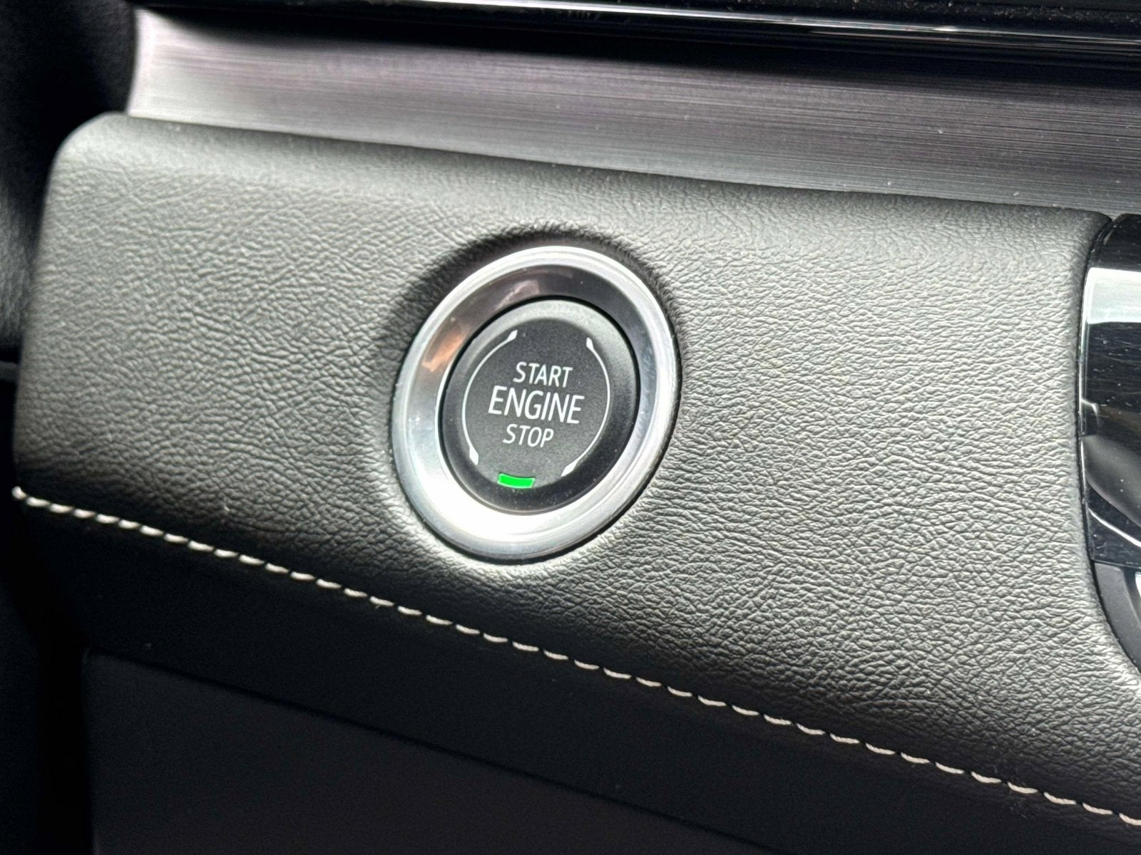 2024 Cadillac Escalade ESV Premium Luxury