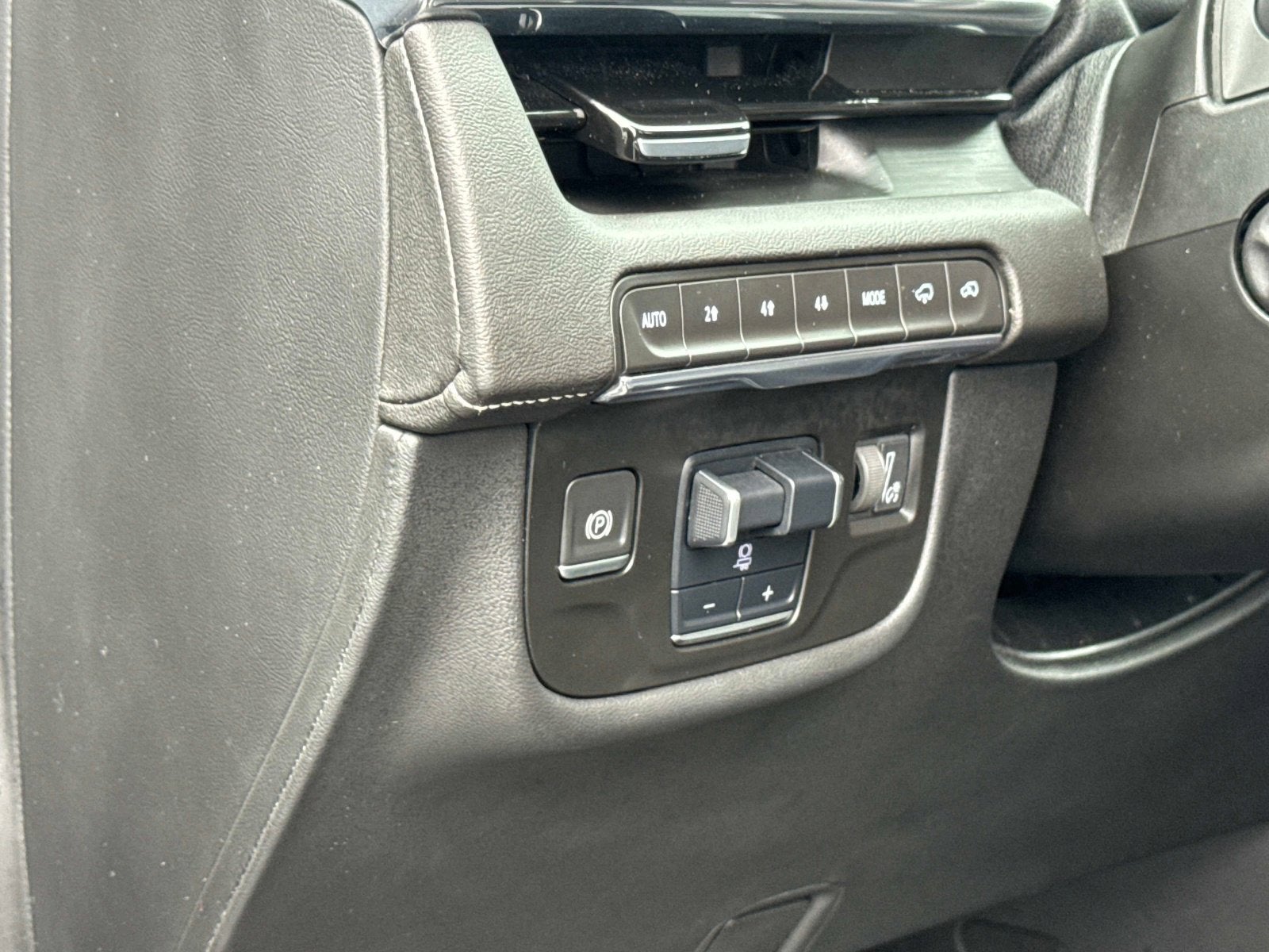 2021 Cadillac Escalade ESV Sport