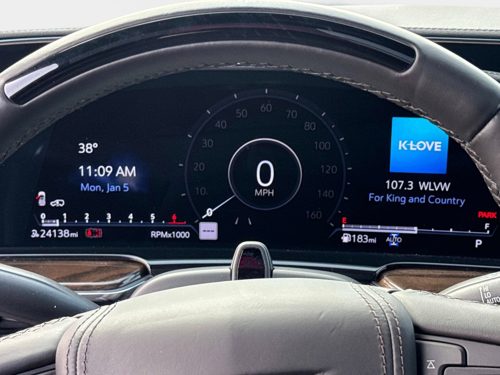 2024 Cadillac Escalade ESV Sport Platinum