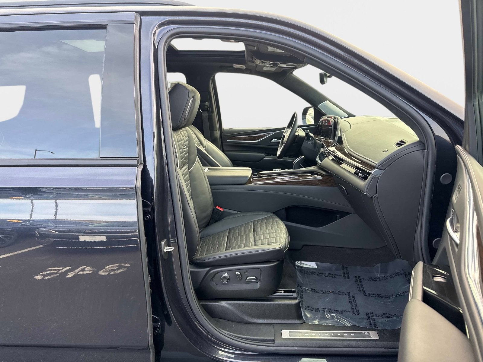 2024 Cadillac Escalade ESV Sport Platinum