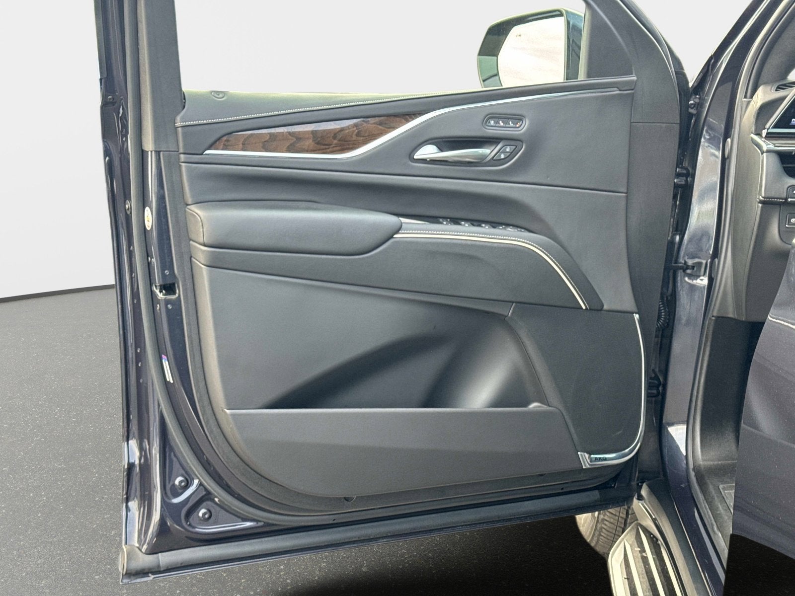 2024 Cadillac Escalade ESV Sport Platinum