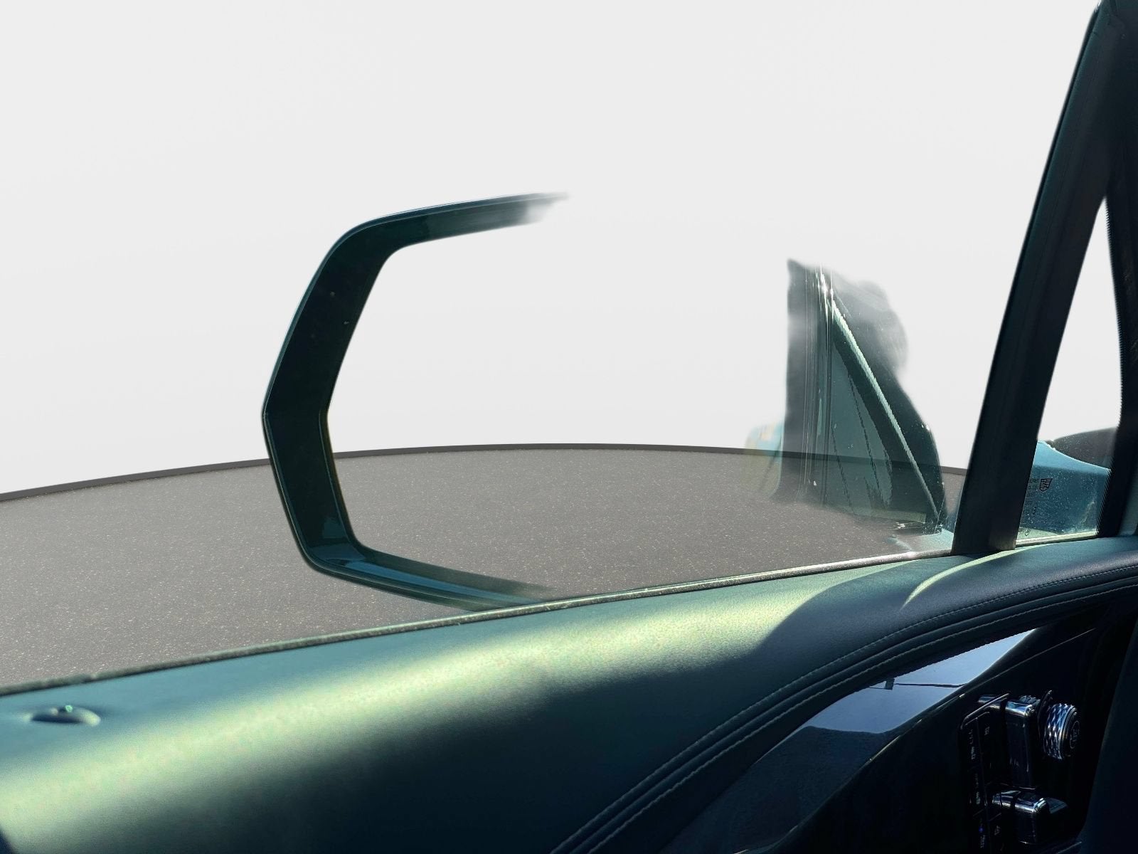 2025 Cadillac ESCALADE IQ Luxury 2