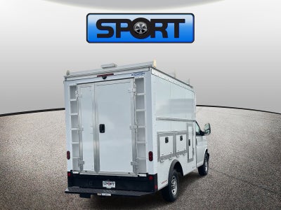 2025 Chevrolet Express Cutaway 3500 1WT