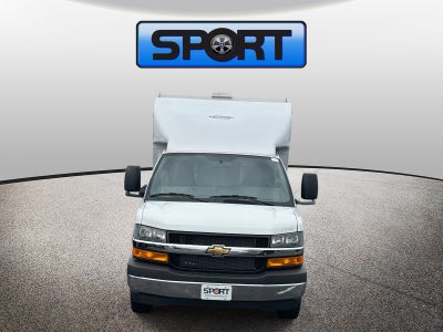 2025 Chevrolet Express Cutaway 3500 1WT