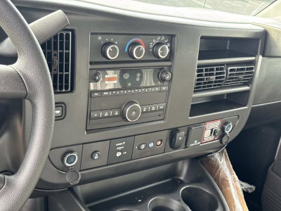 2026 Chevrolet Express Cutaway 3500 1WT