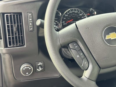 2026 Chevrolet Express Cutaway 3500 1WT