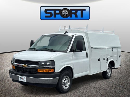 2026 Chevrolet Express Cutaway 3500 1WT
