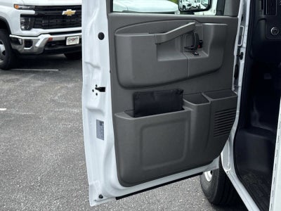 2026 Chevrolet Express Cutaway 3500 1WT