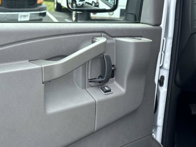 2026 Chevrolet Express Cutaway 3500 1WT