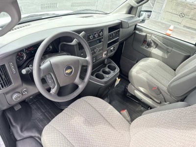 2026 Chevrolet Express Cutaway 3500 1WT