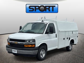 2026 Chevrolet Express Cutaway 3500 1WT