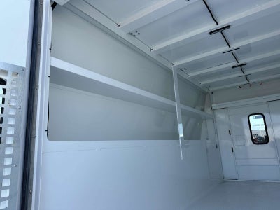 2024 Chevrolet Express Cutaway 3500 1WT