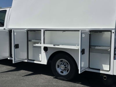 2024 Chevrolet Express Cutaway 3500 1WT