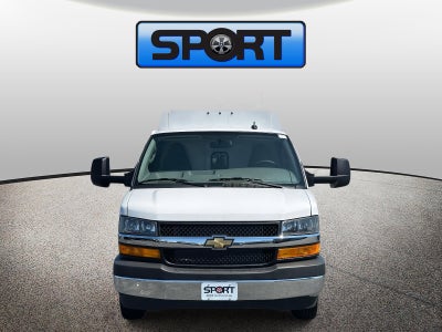 2024 Chevrolet Express Cutaway 3500 1WT