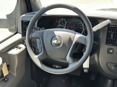 2024 Chevrolet Express Cutaway 3500 1WT